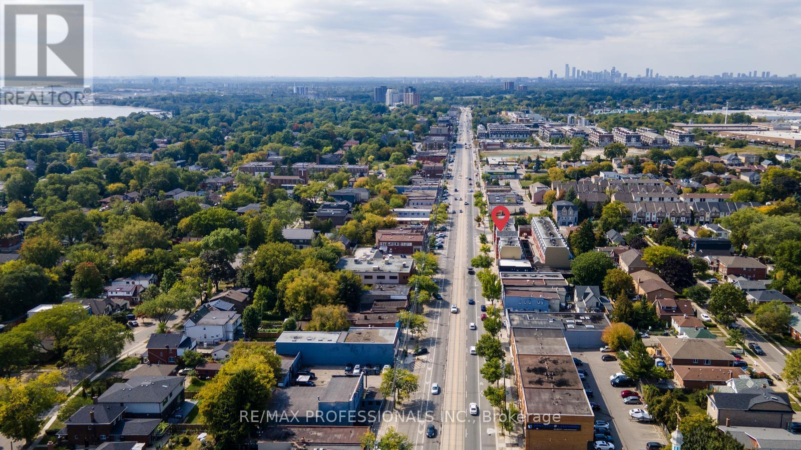 104 - 3400 Lake Shore Boulevard W, Toronto, Ontario  M8W 4Z9 - Photo 35 - W12648750