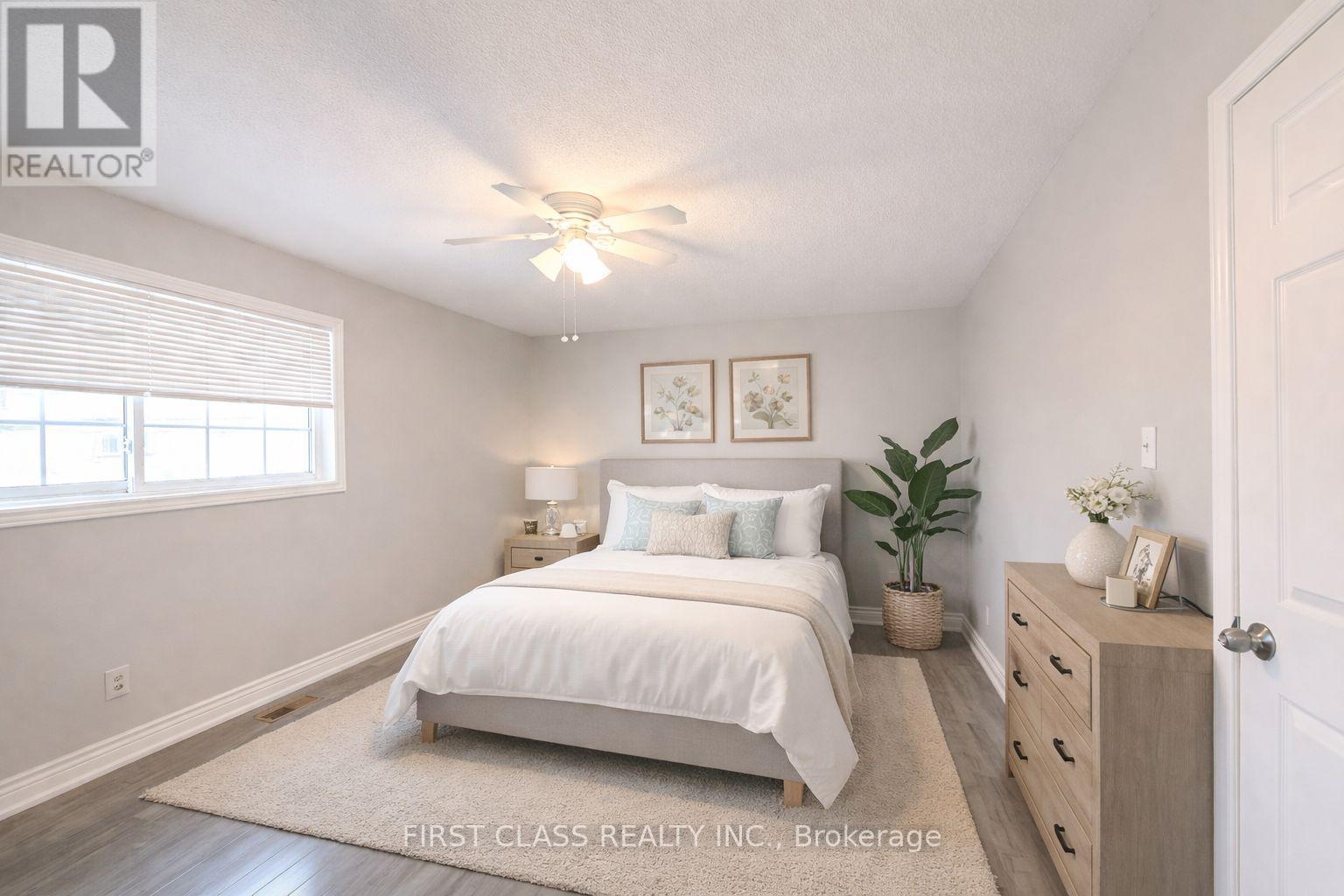 3280 Pilcom Crescent, Mississauga, Ontario  L5B 3X5 - Photo 15 - W12648760