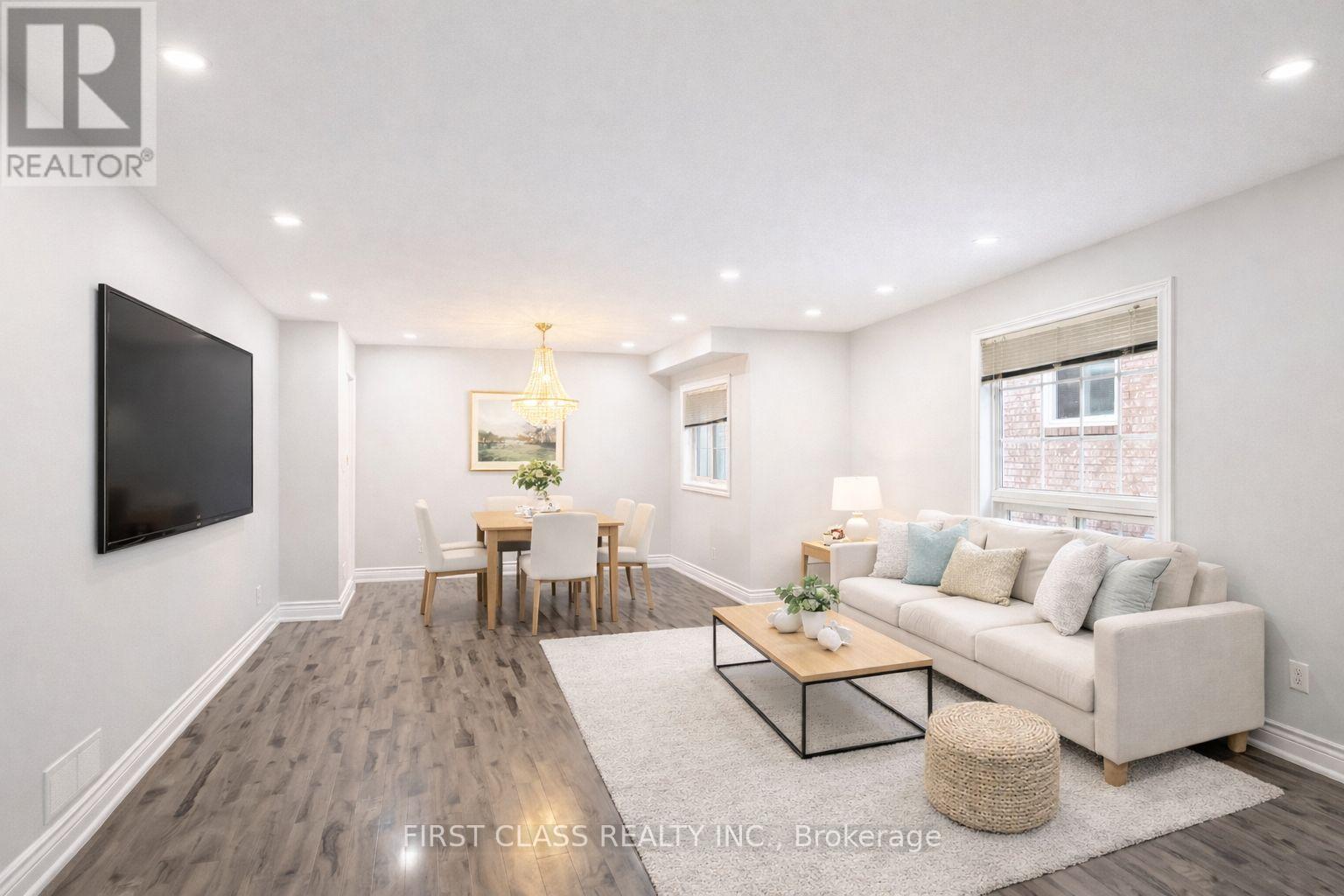 3280 Pilcom Crescent, Mississauga, Ontario  L5B 3X5 - Photo 6 - W12648760