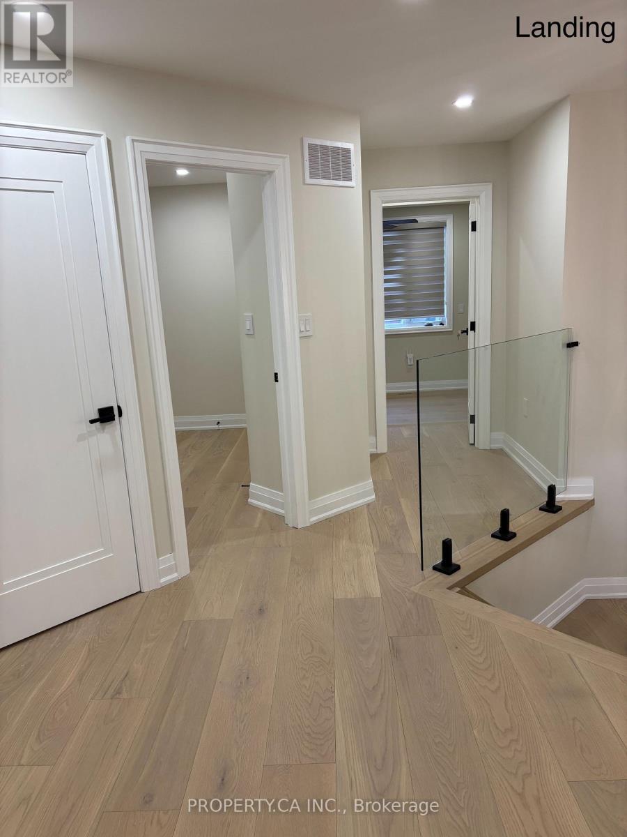 Main - 5316 Russell View Road, Mississauga, Ontario  L5M 5V8 - Photo 14 - W12648764