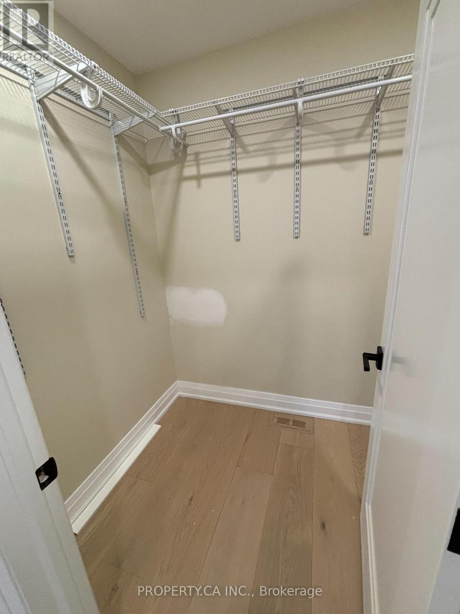 Main - 5316 Russell View Road, Mississauga, Ontario  L5M 5V8 - Photo 18 - W12648764