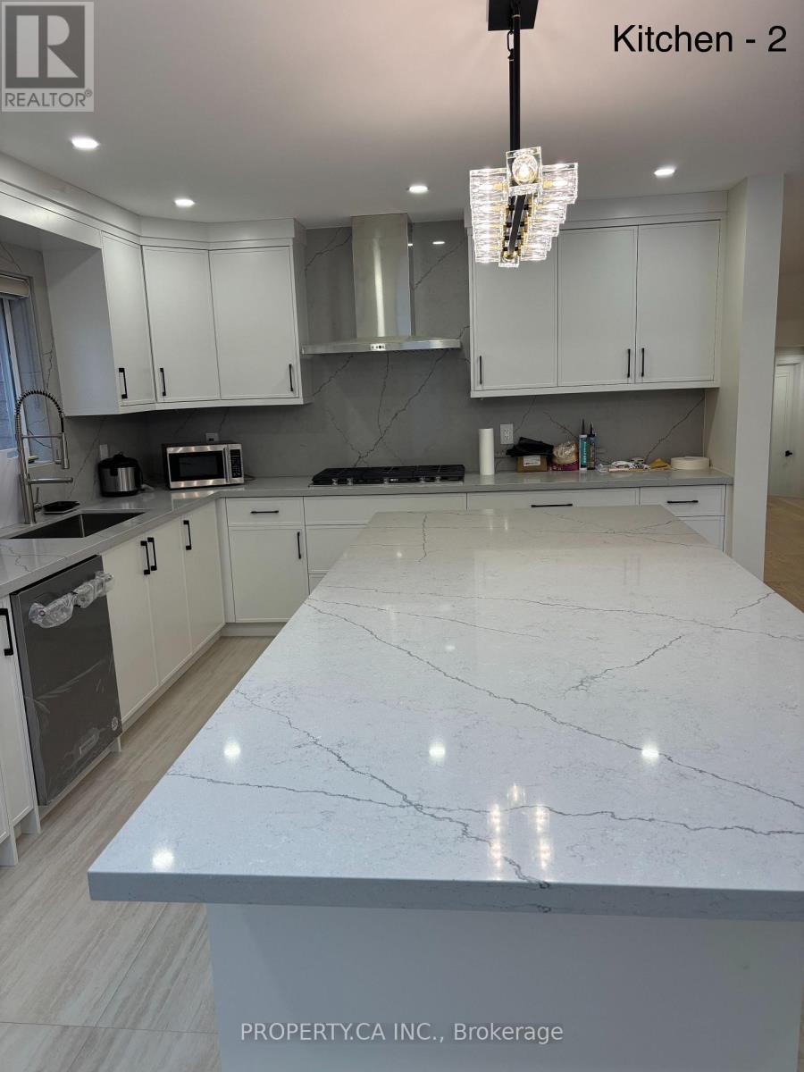 Main - 5316 Russell View Road, Mississauga, Ontario  L5M 5V8 - Photo 7 - W12648764