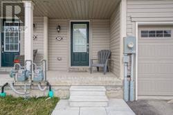74 Munro Circle, Brantford, Ontario  N3T 0R5 - Photo 3 - X12648766