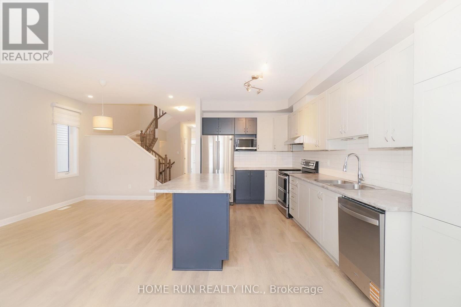 153 Bending Way, Ottawa, Ontario  K2J 6N9 - Photo 16 - X12648792