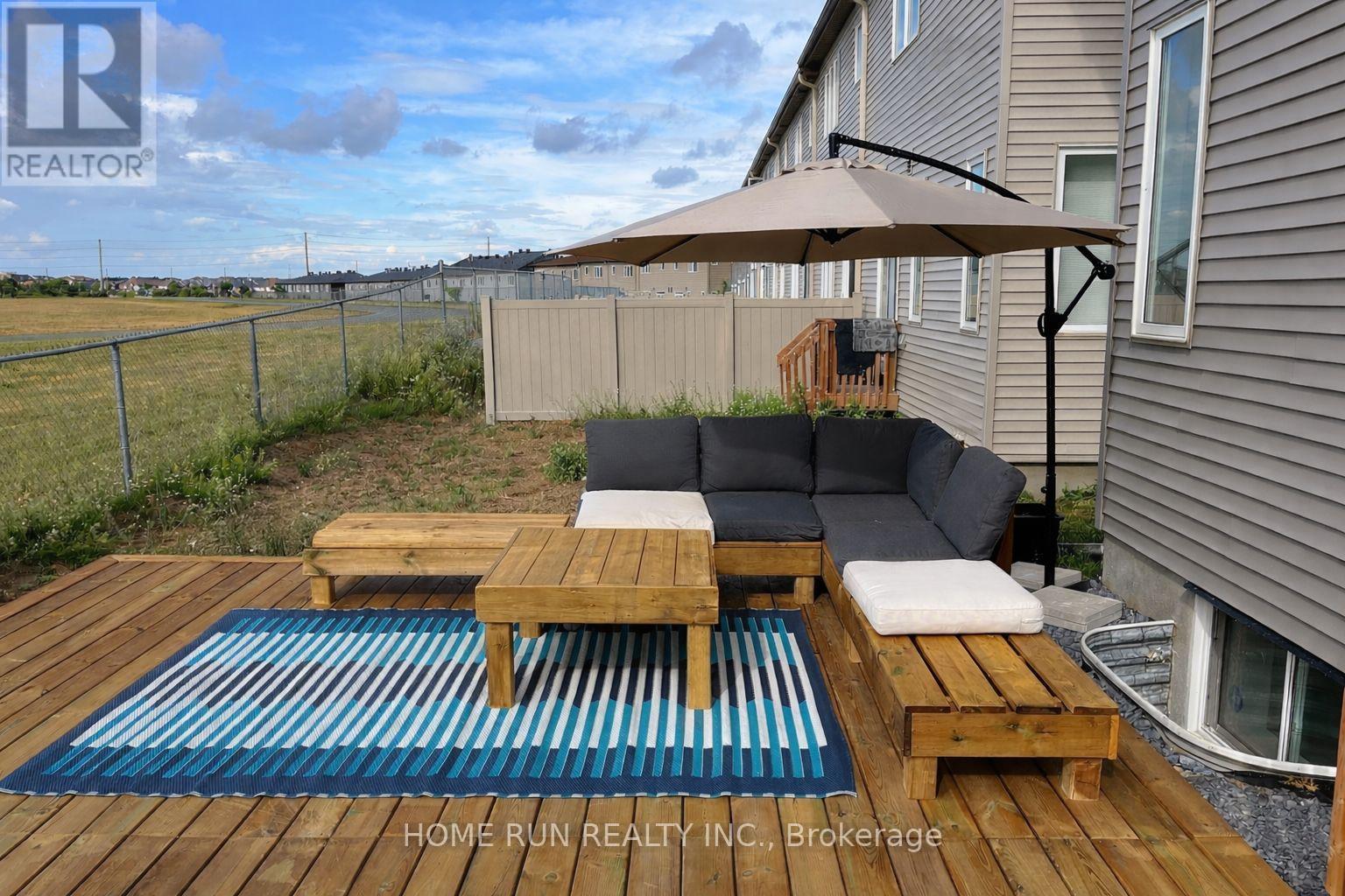 153 Bending Way, Ottawa, Ontario  K2J 6N9 - Photo 2 - X12648792