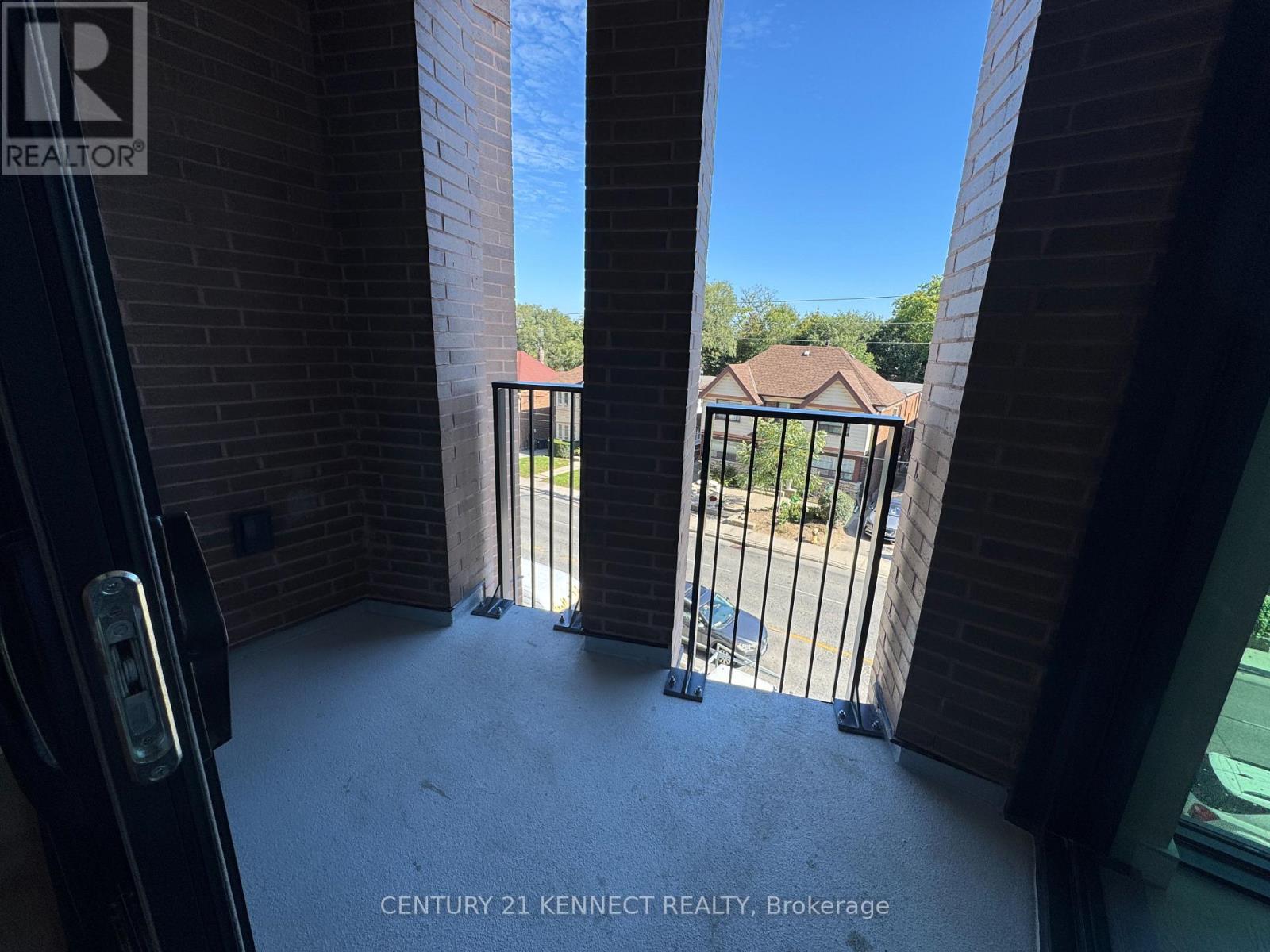 302 - 1720 Bayview Avenue, Toronto, Ontario  M4G 3C4 - Photo 16 - C12648544