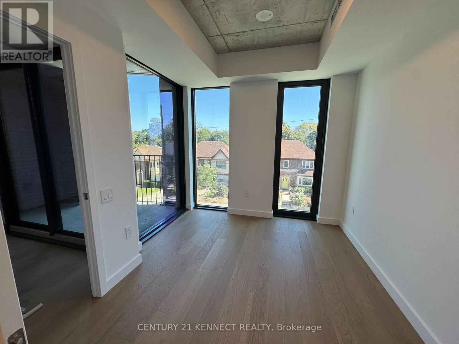 302 - 1720 Bayview Avenue, Toronto, Ontario  M4G 3C4 - Photo 11 - C12648544