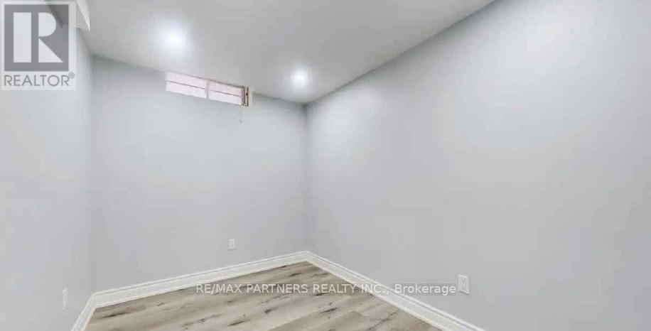 31 Chalone Crescent, Vaughan, Ontario  L4H 1V6 - Photo 16 - N12648442