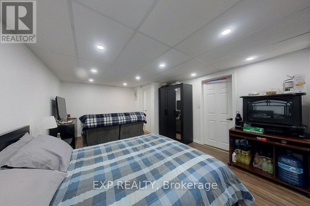 2 - 17 Gibson Drive, Kitchener, Ontario  N2B 2P3 - Photo 38 - X12588252