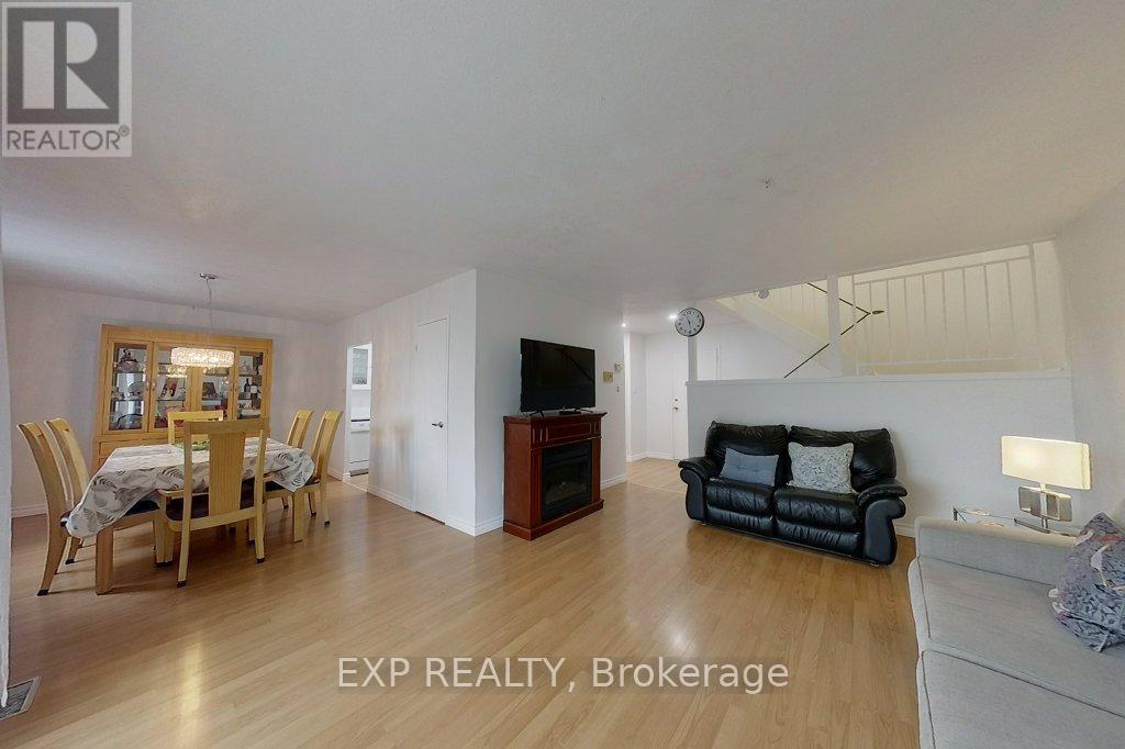 2 - 17 Gibson Drive, Kitchener, Ontario  N2B 2P3 - Photo 13 - X12588252