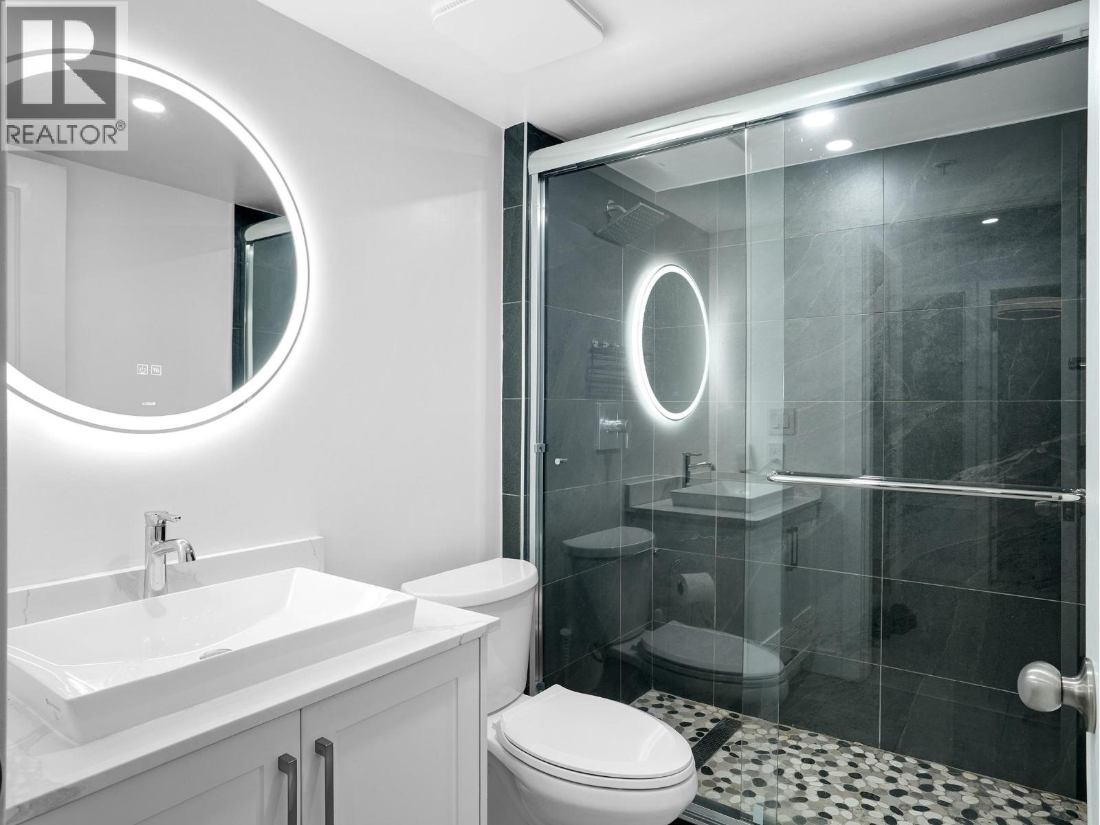 313 214 Eleventh Street, New Westminster, British Columbia  V3M 4C9 - Photo 24 - R3074844