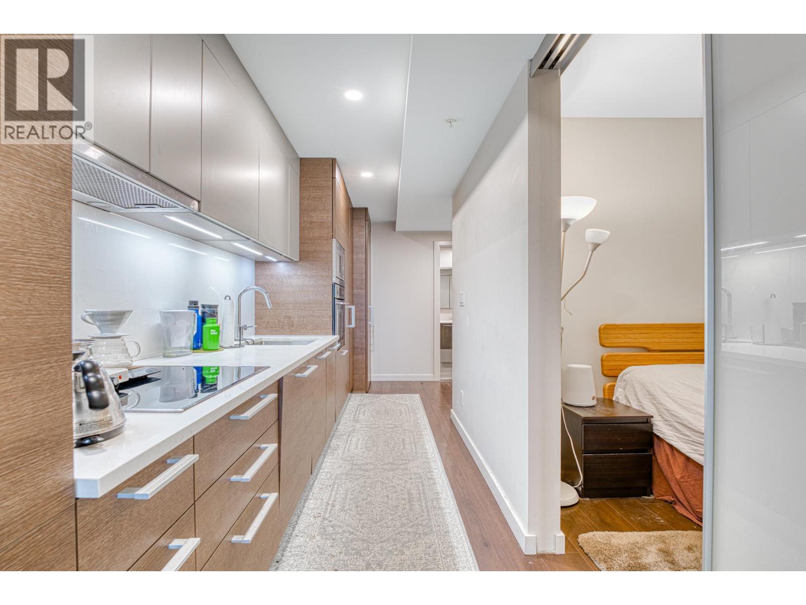 1806 285 E 10th Avenue, Vancouver, British Columbia  V5T 0H6 - Photo 5 - R3074303