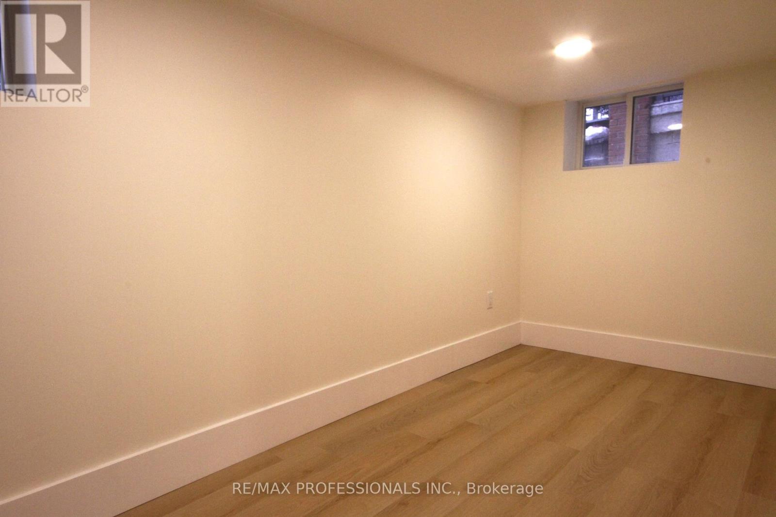 Bsmt - 52 Rogers Road, Toronto, Ontario  M6E 1N8 - Photo 13 - C12648784