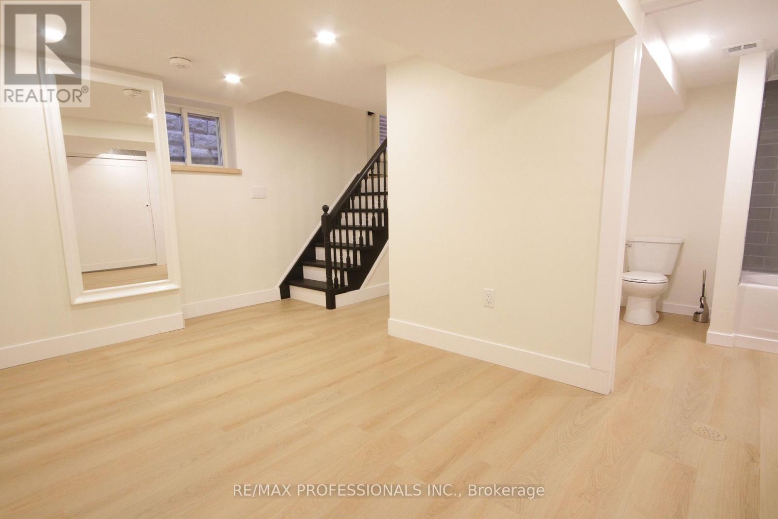 Bsmt - 52 Rogers Road, Toronto, Ontario  M6E 1N8 - Photo 14 - C12648784