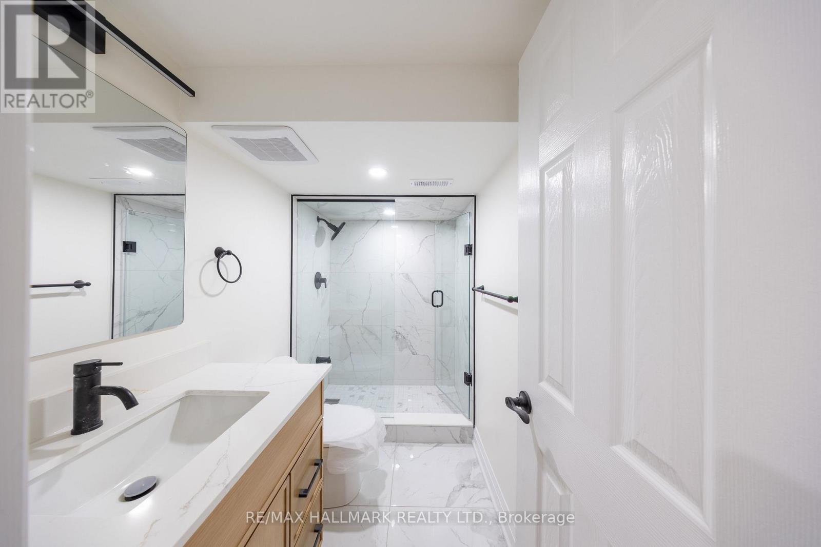 Bsmt - 154 Fitzgibbon Avenue, Toronto, Ontario  M1K 4A8 - Photo 8 - E12648794