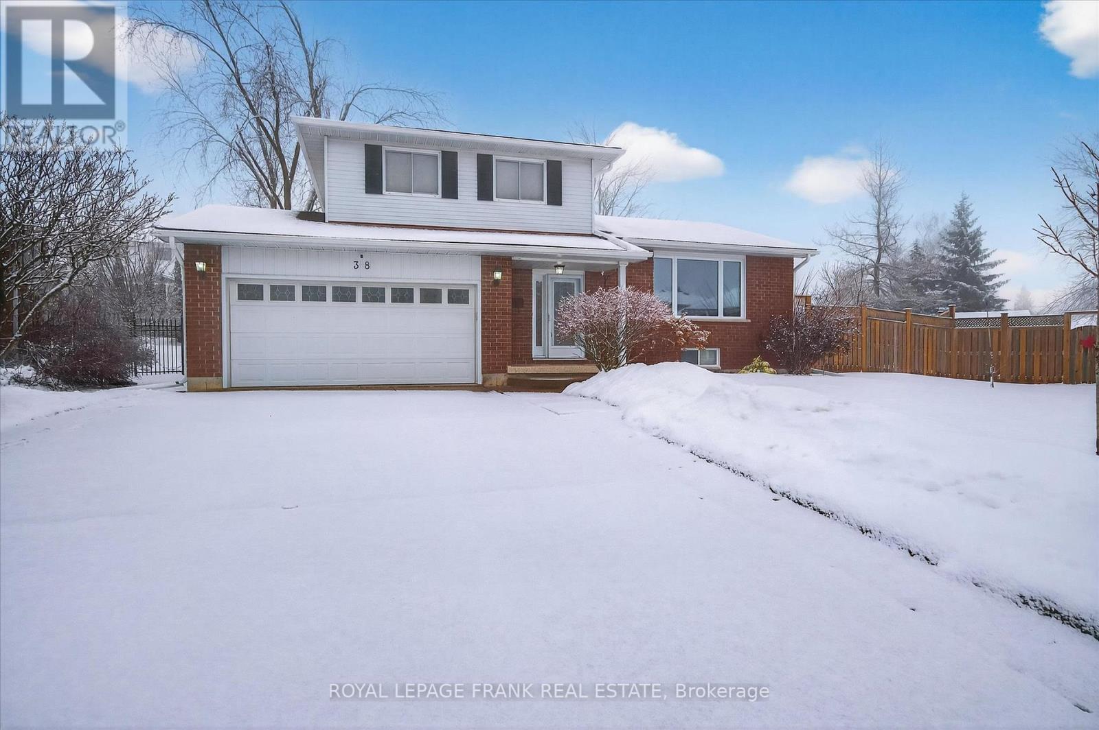 38 Clearview Court, Peterborough, Ontario  K9K 2A3 - Photo 2 - X12563512