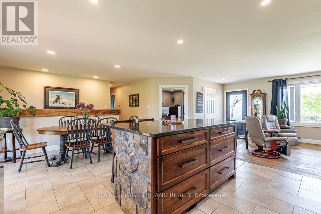 42420 Ron Mcneil Line, Central Elgin, Ontario  N5P 3T1 - Photo 16 - X12648812