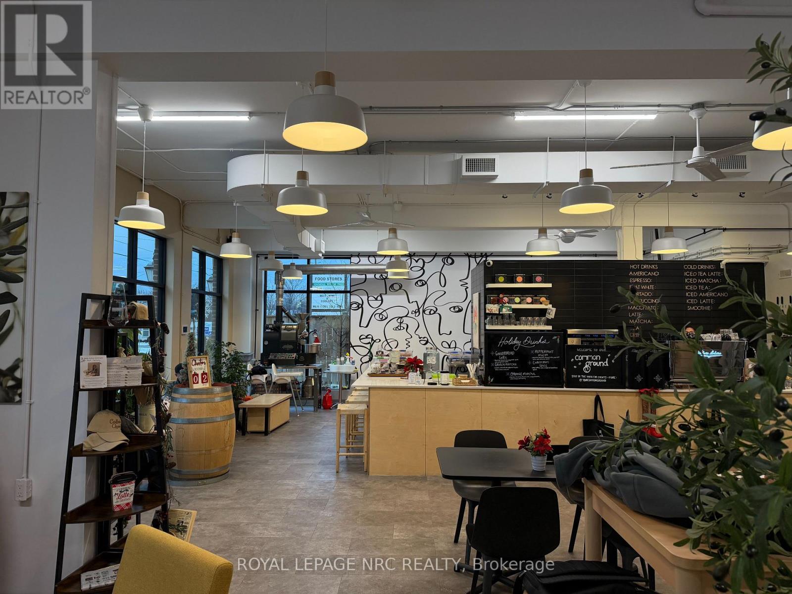 4 - 1397 York Road, Niagara-On-The-Lake, Ontario  L0S 1J1 - Photo 6 - X12647668