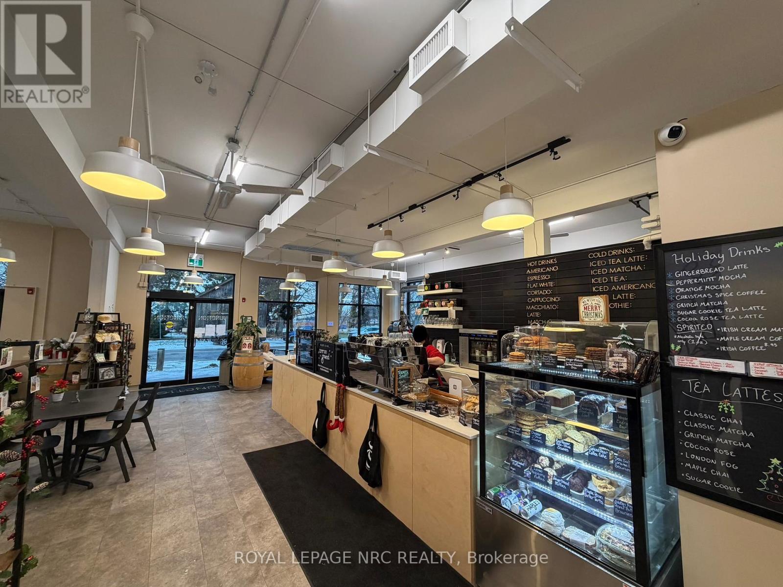 4 - 1397 York Road, Niagara-On-The-Lake, Ontario  L0S 1J1 - Photo 5 - X12647668