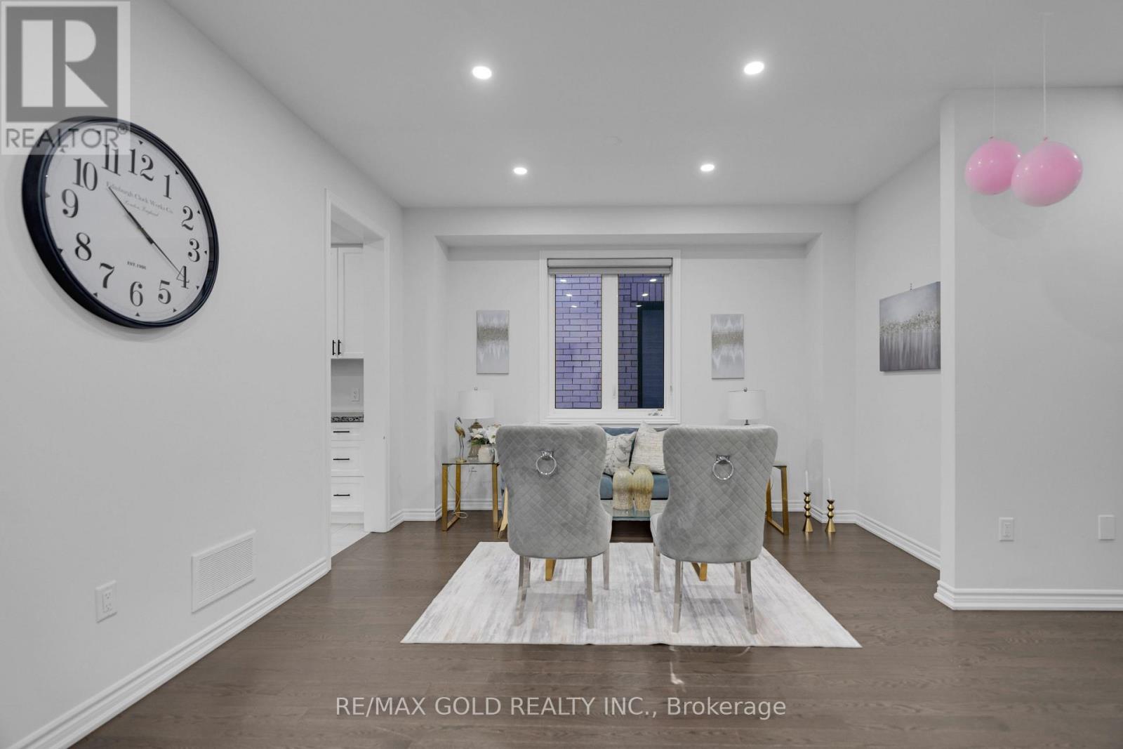 12 Vincena Road, Caledon, Ontario  L7C 1Z9 - Photo 10 - W12616122