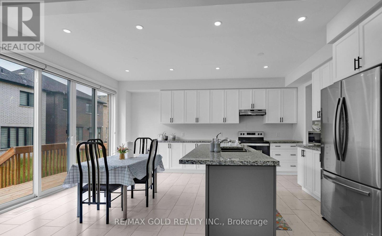 12 Vincena Road, Caledon, Ontario  L7C 1Z9 - Photo 20 - W12616122