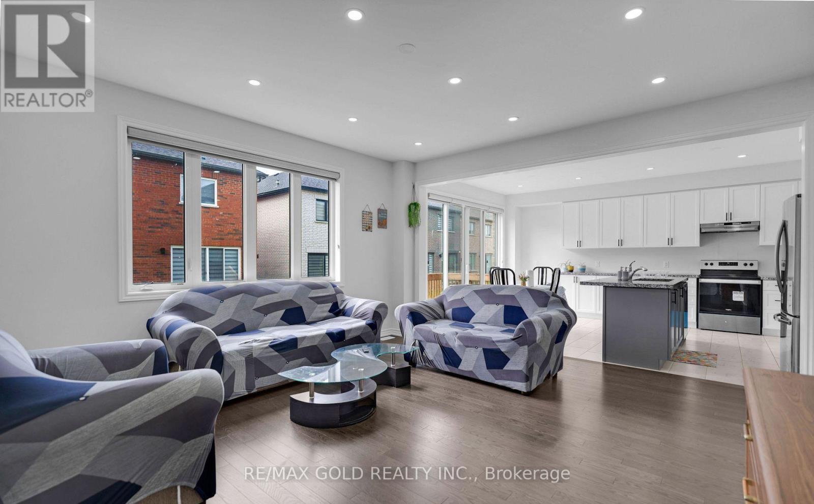 12 Vincena Road, Caledon, Ontario  L7C 1Z9 - Photo 22 - W12616122