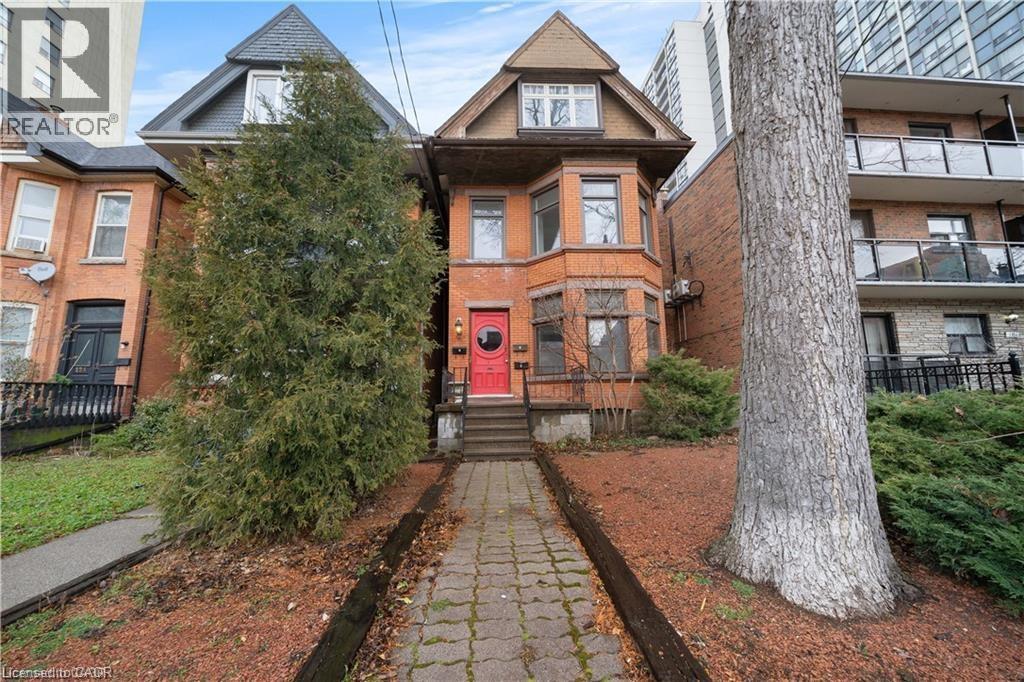 120 ROBINSON Street, Hamilton, Ontario