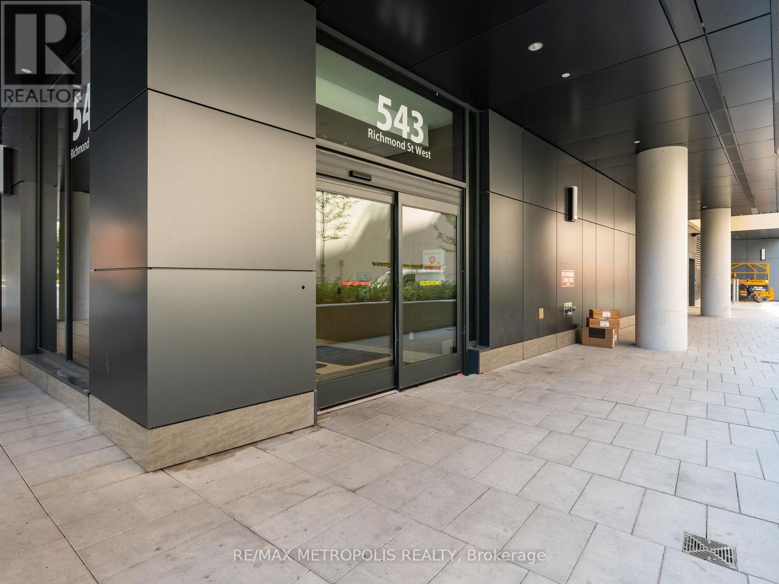 806 - 543 Richmond Street W, Toronto, Ontario  M5V 0W9 - Photo 3 - C12648828