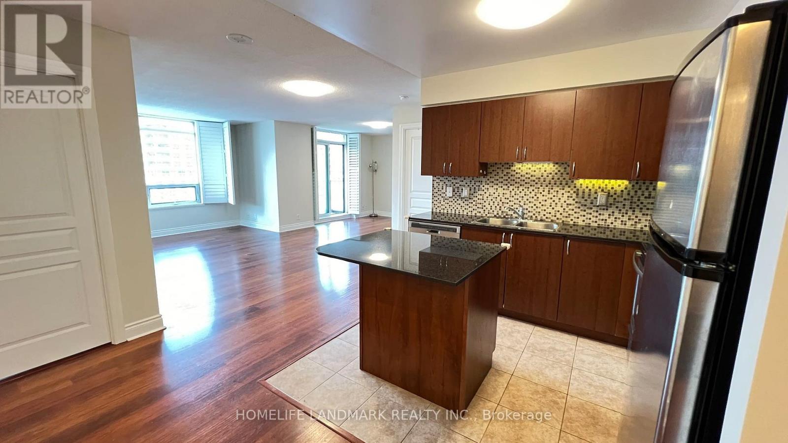 303 - 30 Clegg Road, Markham, Ontario  L6G 0B4 - Photo 6 - N12648824