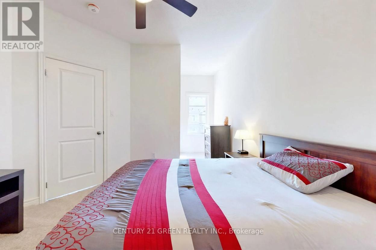 17 Haymarket Drive, Brampton, Ontario  L7A 5C3 - Photo 12 - W12648816