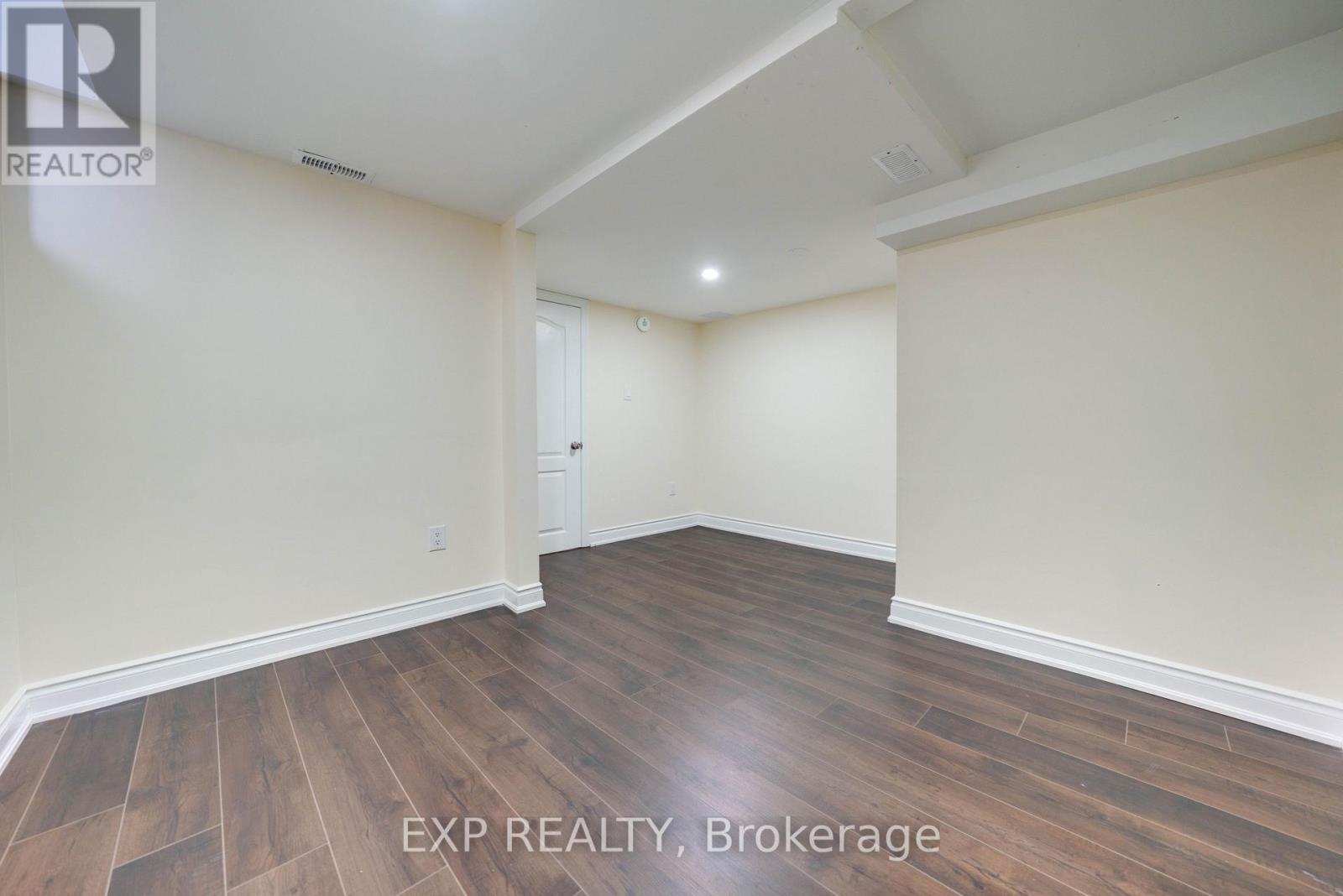 42 Arrowpoint Drive, Brampton, Ontario  L6Y 0Y8 - Photo 44 - W12648818