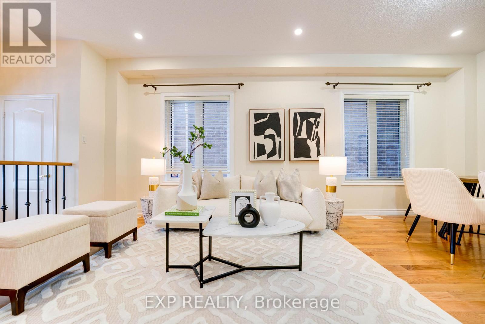 42 Arrowpoint Drive, Brampton, Ontario  L6Y 0Y8 - Photo 8 - W12648818