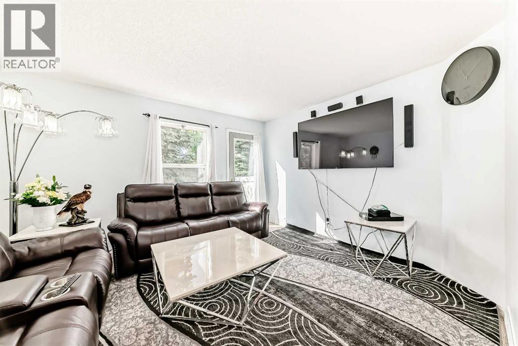 115 Saddlebrook Point Ne, Calgary, Alberta  T3J 0K3 - Photo 8 - A2258442