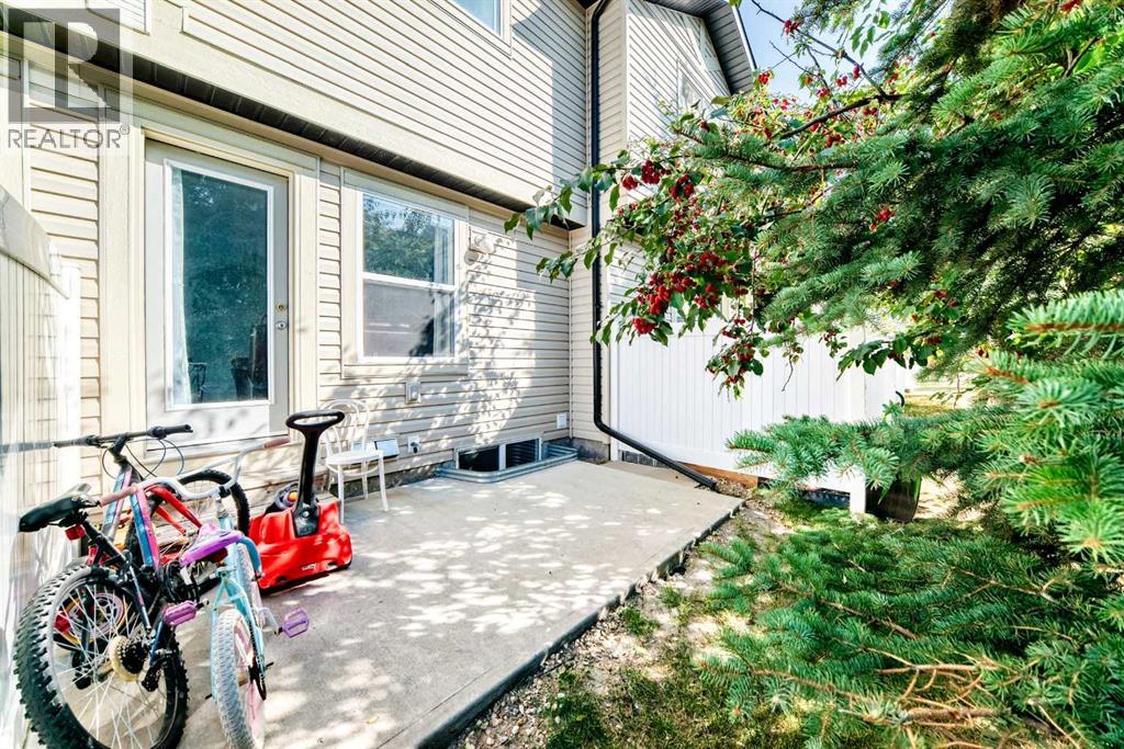 115 Saddlebrook Point Ne, Calgary, Alberta  T3J 0K3 - Photo 13 - A2258442