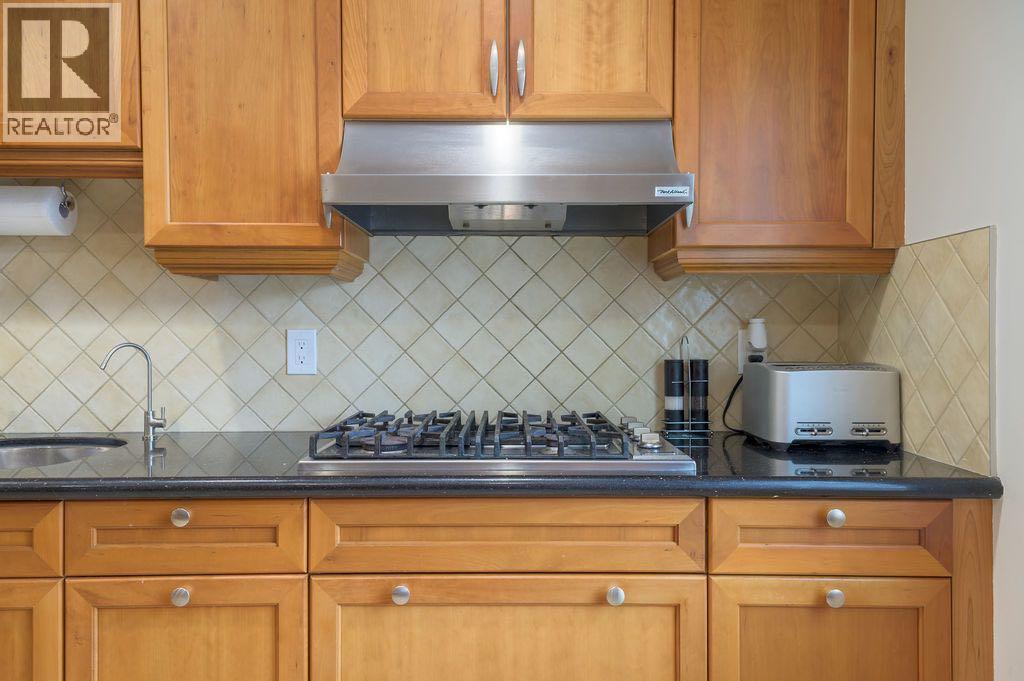 344 Point Mckay Gardens Nw, Calgary, Alberta  T3B 4V8 - Photo 8 - A2275896