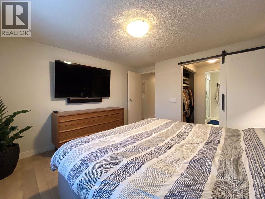 344 Point Mckay Gardens Nw, Calgary, Alberta  T3B 4V8 - Photo 16 - A2275896