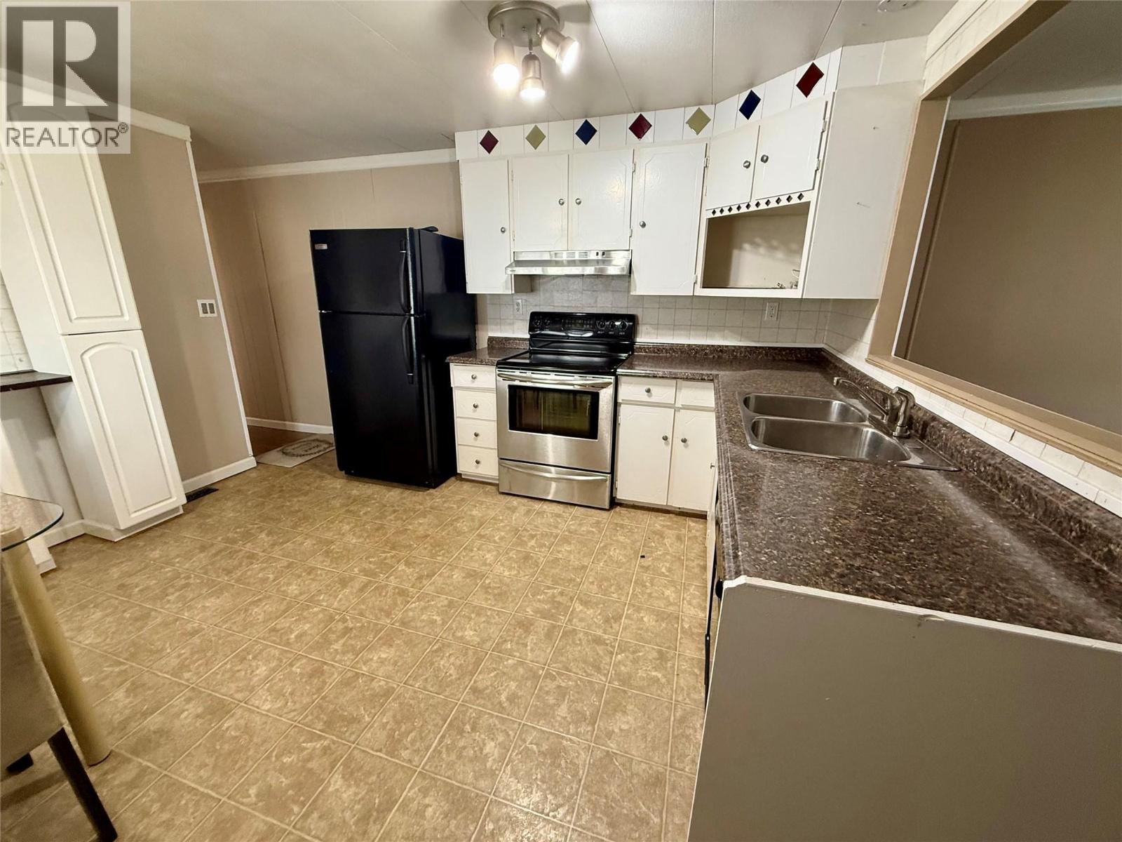 1545 Columbia Avenue Unit# 23 Lot# 30, Castlegar, British Columbia  V1N 1J1 - Photo 9 - 10366671