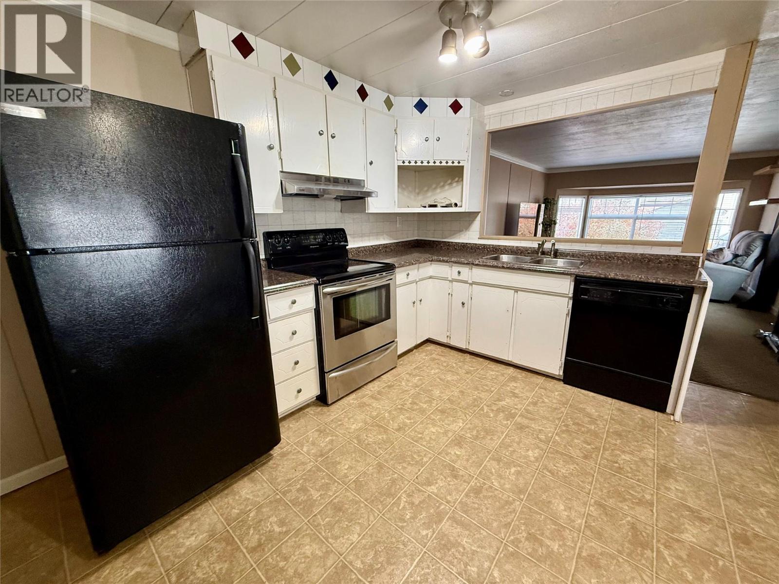 1545 Columbia Avenue Unit# 23 Lot# 30, Castlegar, British Columbia  V1N 1J1 - Photo 12 - 10366671