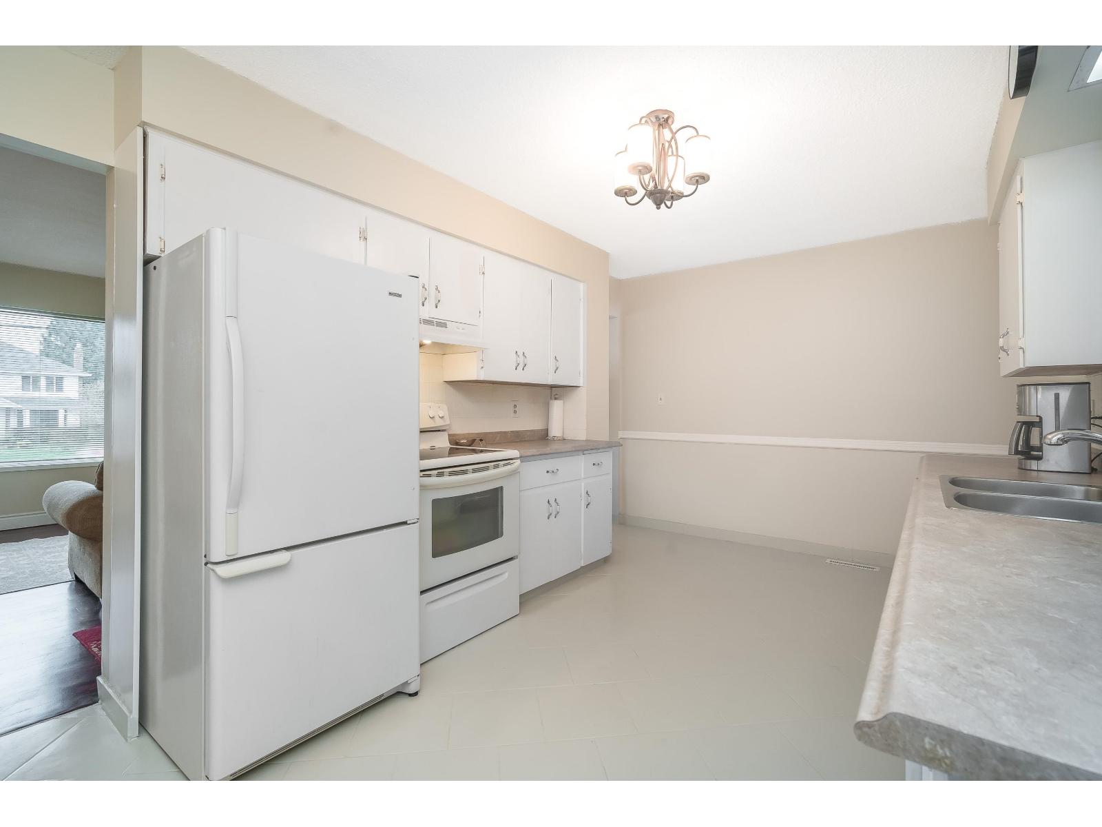 46102 Griffin Drive, Sardis East Vedder, Chilliwack, British Columbia  V2R 4C7 - Photo 19 - R3068749