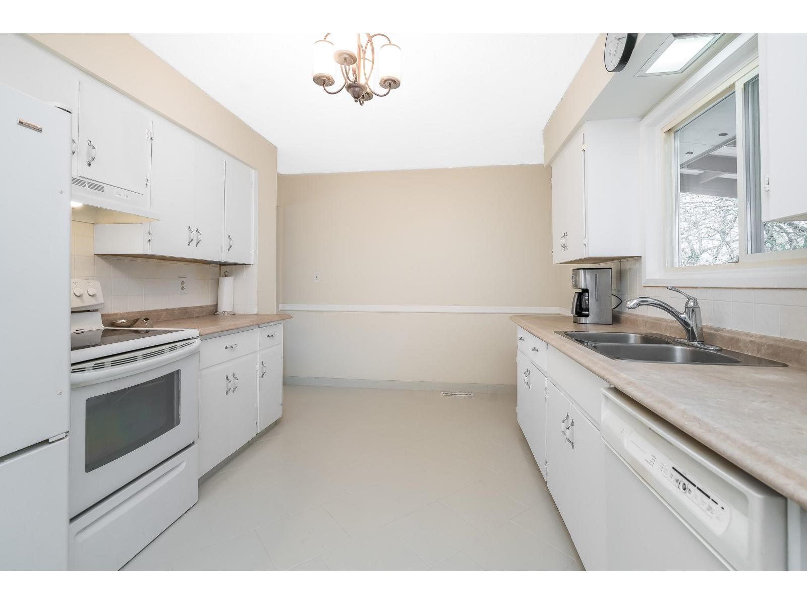 46102 Griffin Drive, Sardis East Vedder, Chilliwack, British Columbia  V2R 4C7 - Photo 21 - R3068749