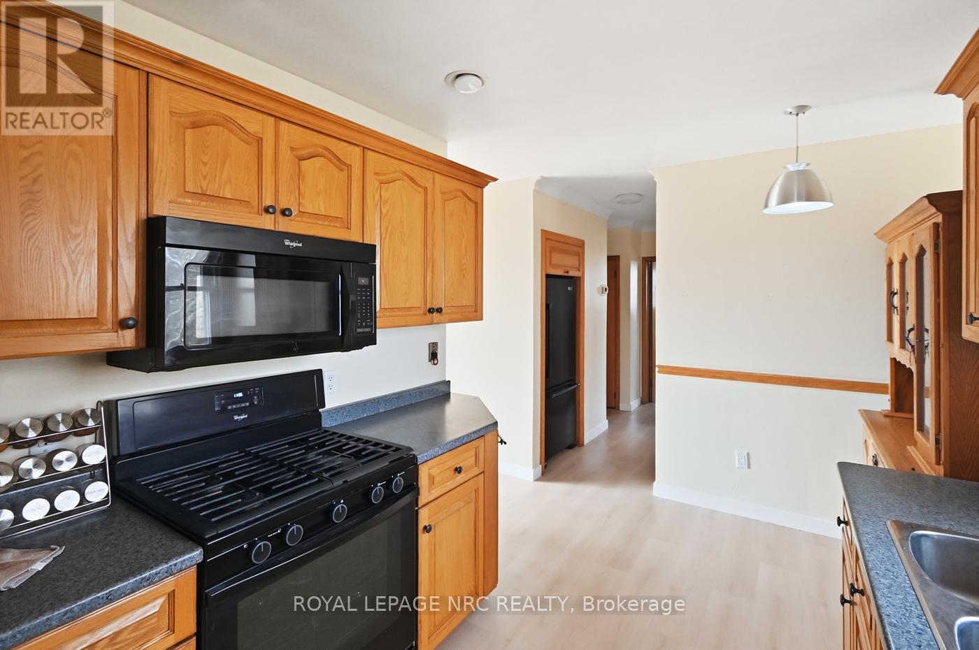 11572 Hwy 3 Highway, Wainfleet, Ontario  L0S 1V0 - Photo 12 - X12648852