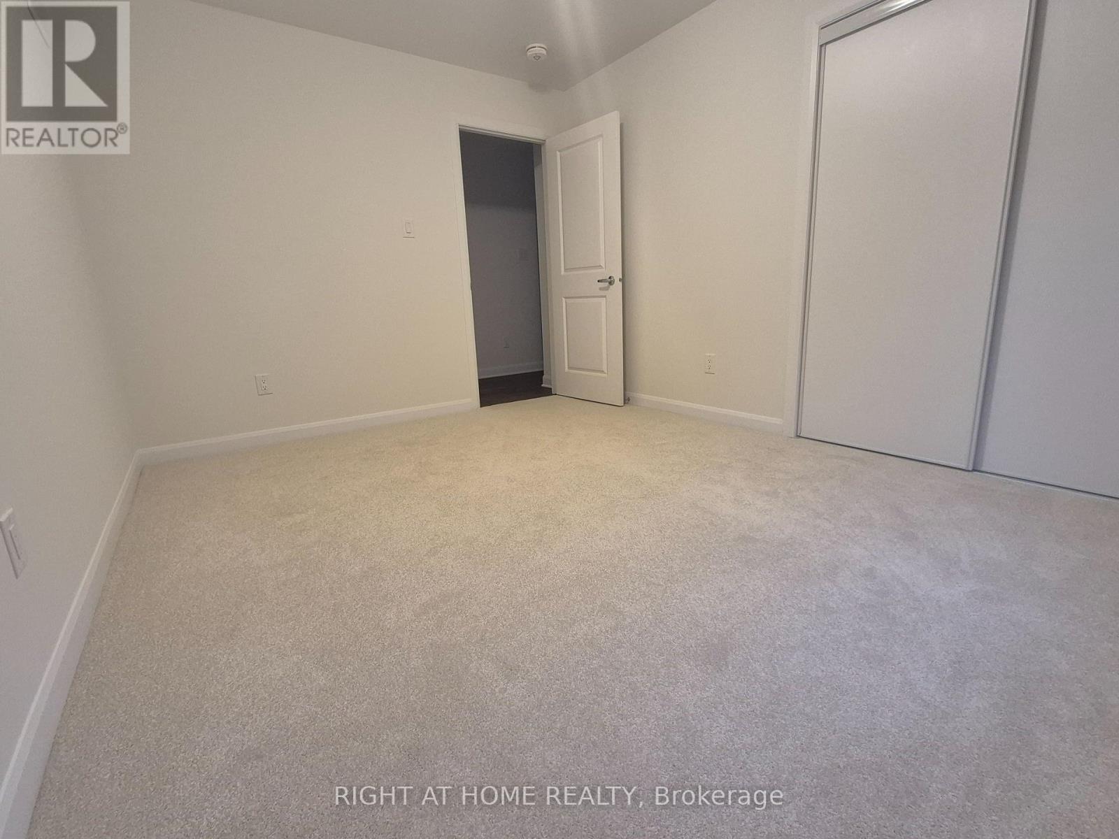 139 Invention Boulevard, Ottawa, Ontario  K2W 0L9 - Photo 12 - X12475281