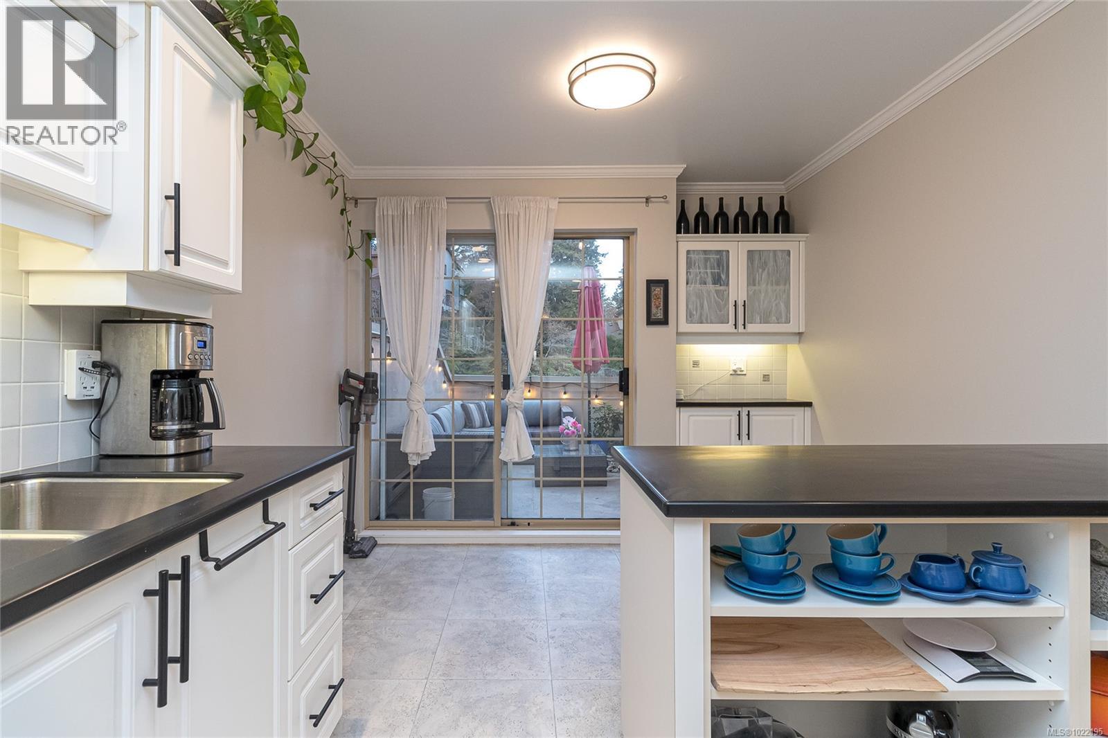 33 909 Admirals Rd, Esquimalt, British Columbia  V9A 2P1 - Photo 21 - 1022195