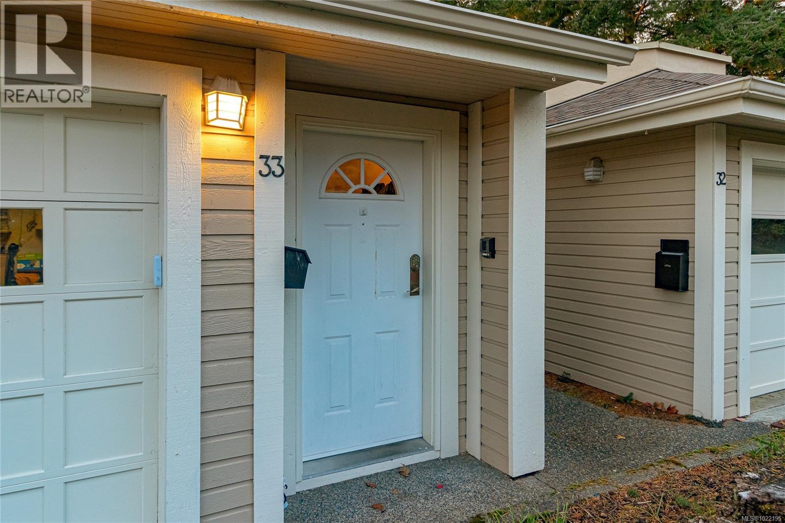 33 909 Admirals Rd, Esquimalt, British Columbia  V9A 2P1 - Photo 57 - 1022195