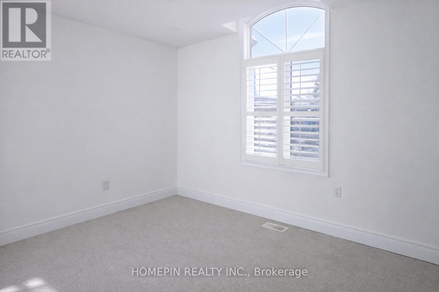 40 Chapman Court, Aurora, Ontario  L4G 0E2 - Photo 24 - N12648850