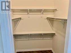 512 - 150 Oak Park Boulevard, Oakville, Ontario  L6H 3P2 - Photo 14 - W12648858