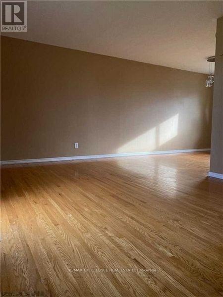 7 Dunnett Boulevard, Belleville, Ontario  K8P 4M4 - Photo 3 - X12648864