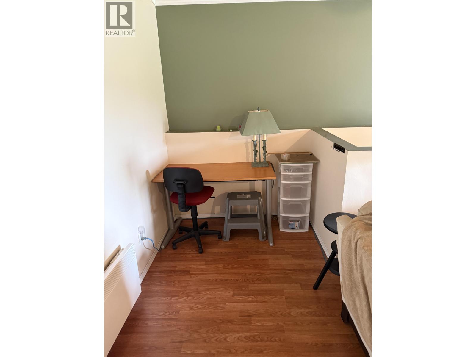 4994 Donsleequa Road, 108 Mile Ranch, British Columbia  V0K 2Z0 - Photo 8 - R3074779