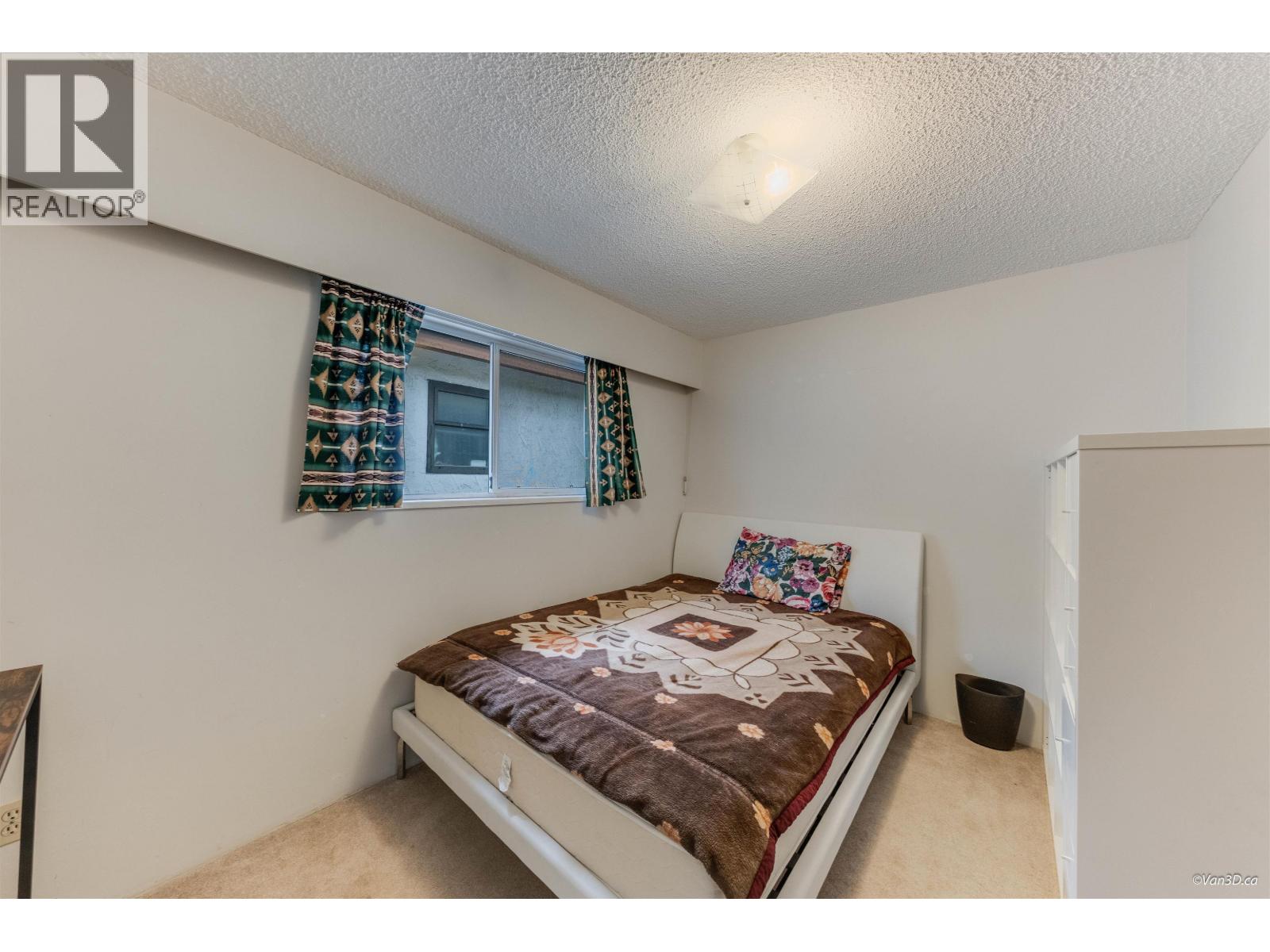 500 Gilmore Avenue, Burnaby, British Columbia  V5C 4R4 - Photo 15 - R3073895