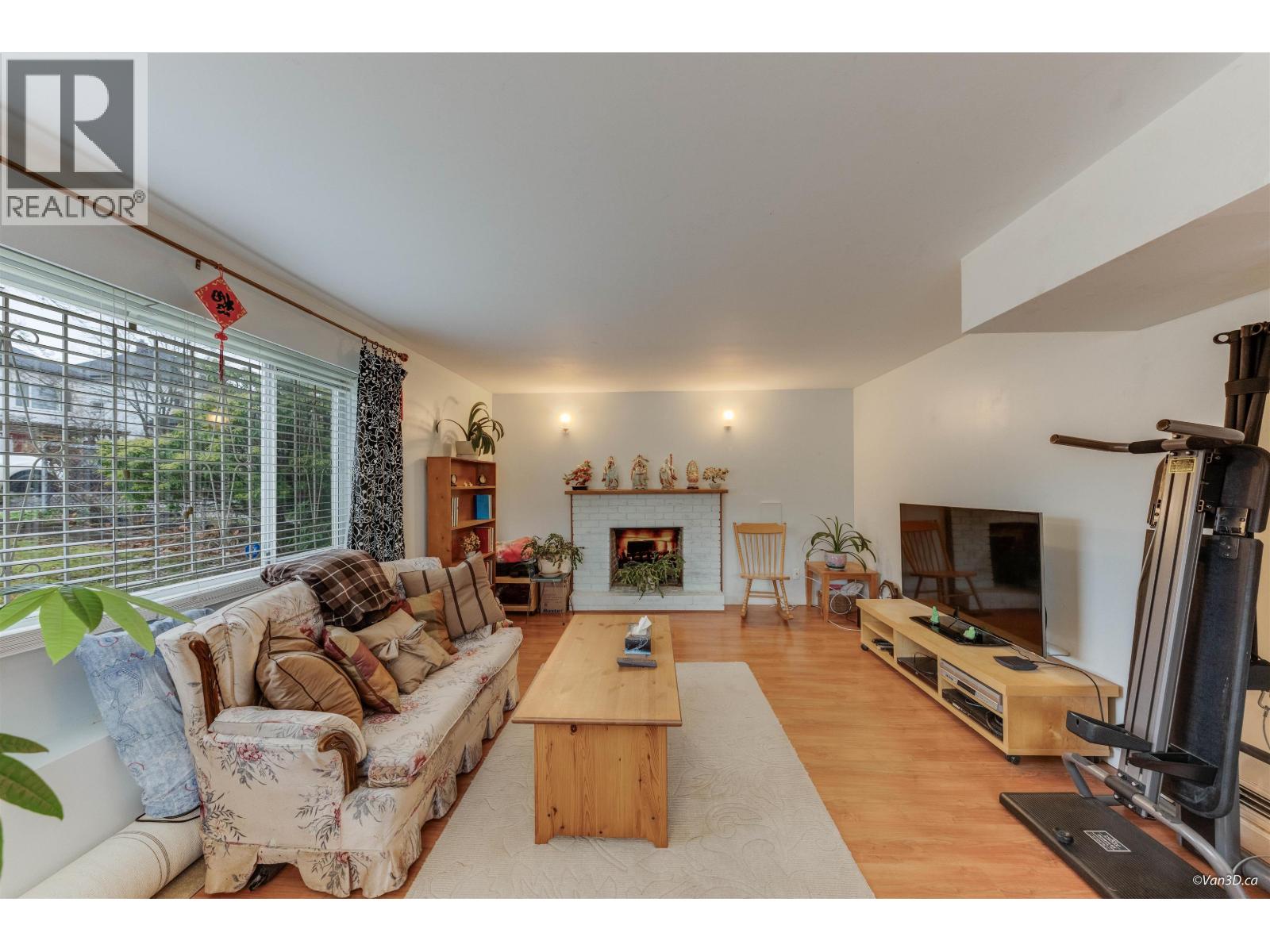 500 Gilmore Avenue, Burnaby, British Columbia  V5C 4R4 - Photo 27 - R3073895